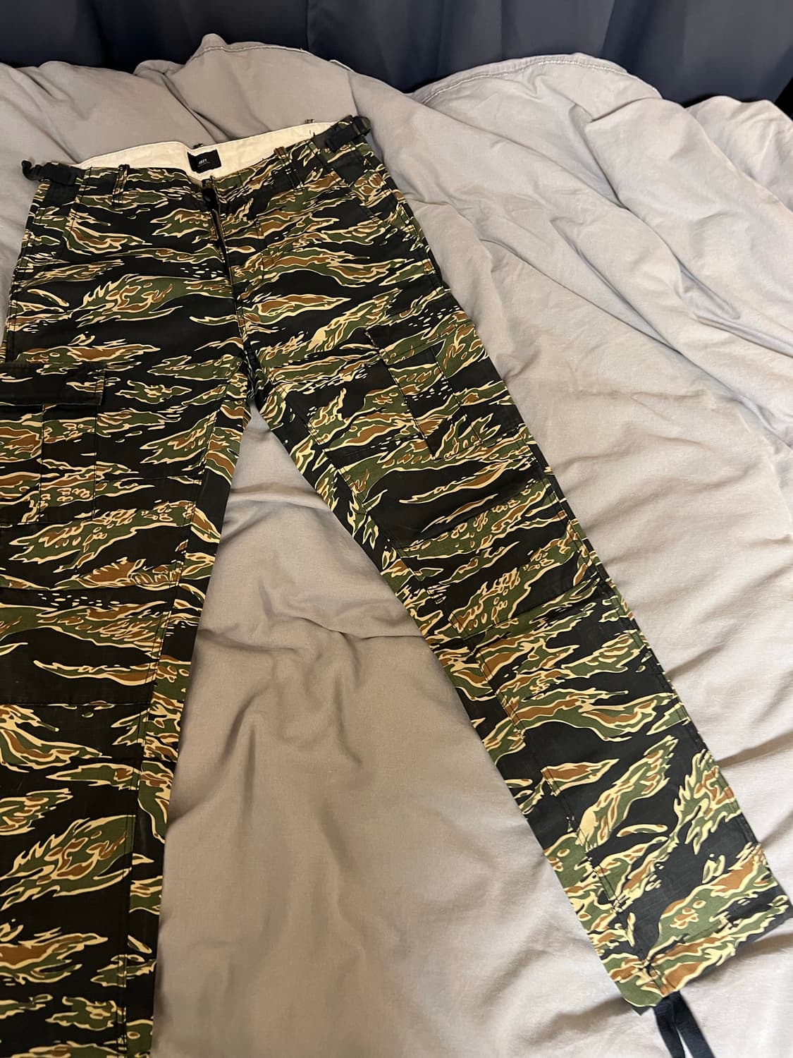 오베이 obey 타이거 카모 카고바지 28 상품이미지1