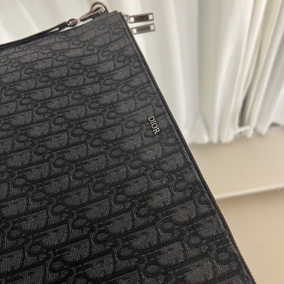 디올 오블리크 A4 클러치 블랙 상품이미지3