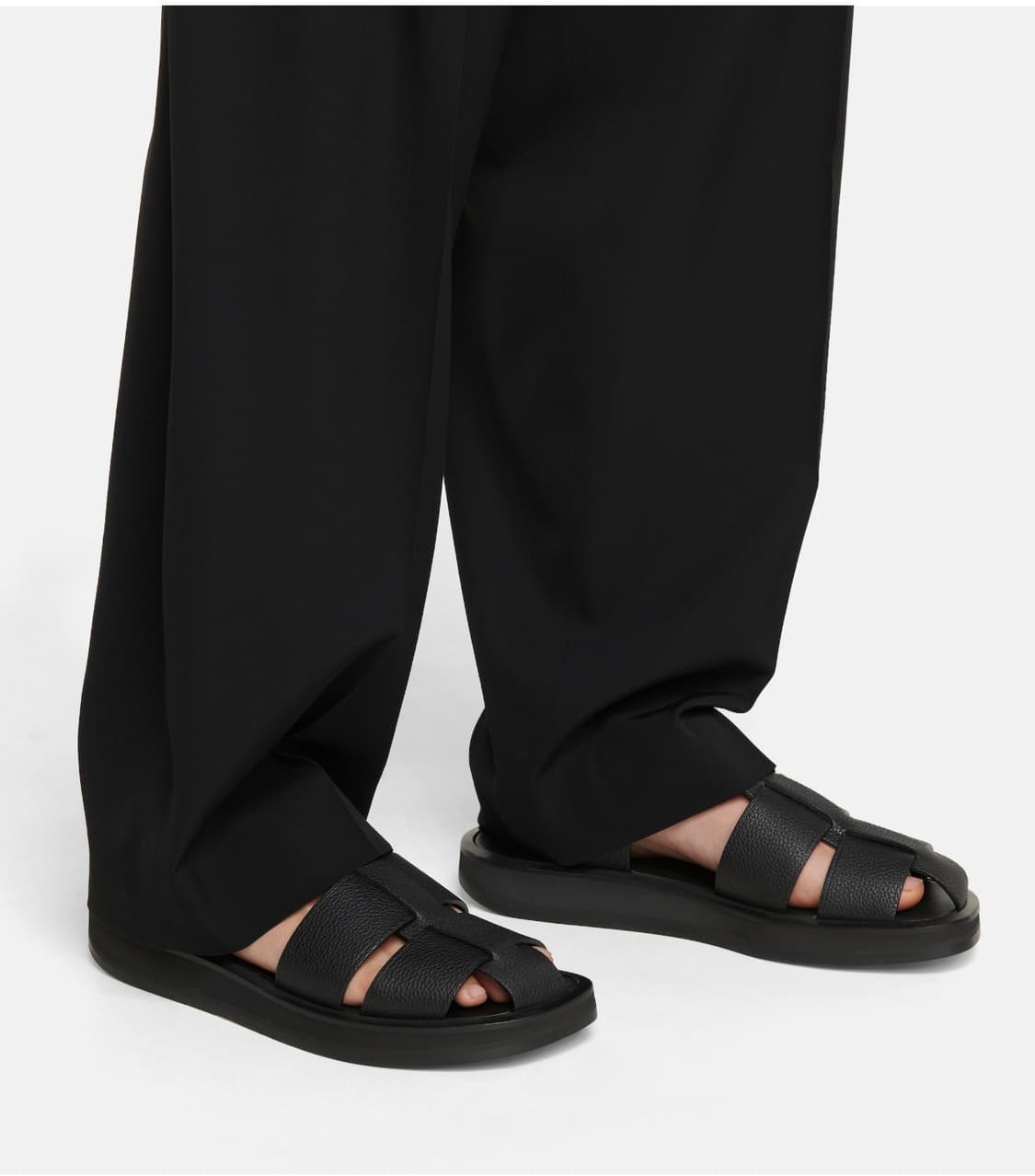 새상품 로우클래식 레더 글래디에이터 샌들 블랙 37(240) 상품이미지4