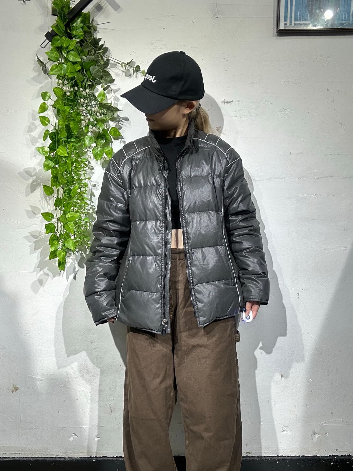 아르마니 그레이 다운 푸퍼 패딩  상품이미지2