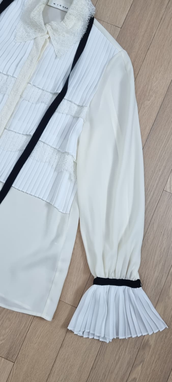 MICHAA 미샤 셔링 브라우스 S _ 여성 상품이미지4