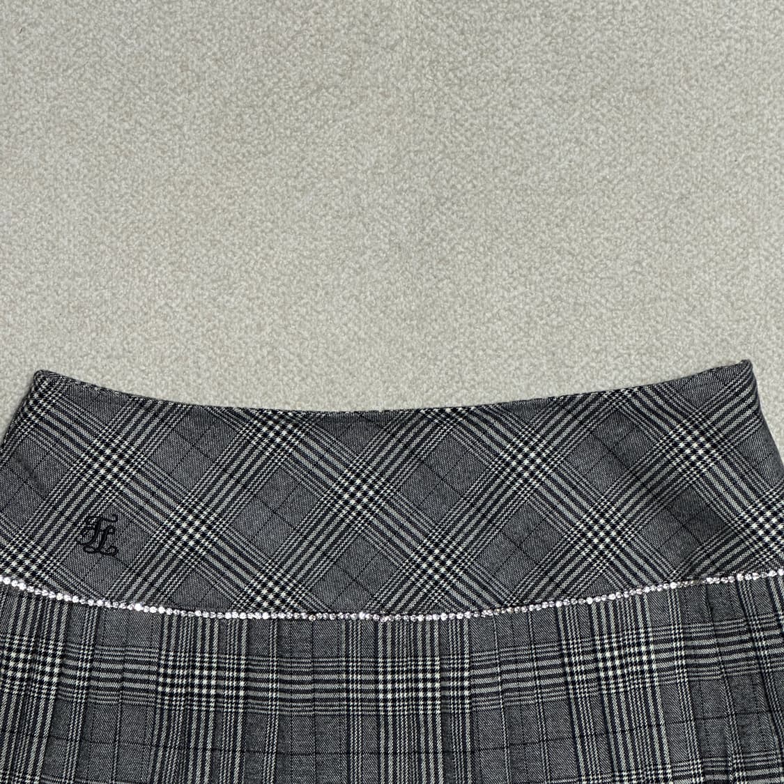 페어라이어 체크 플리츠 스커트 상품이미지3