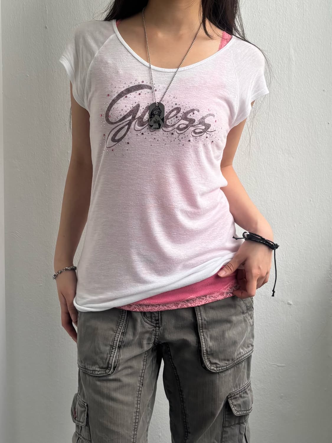 Guess Cubic White T-shirt 상품이미지4