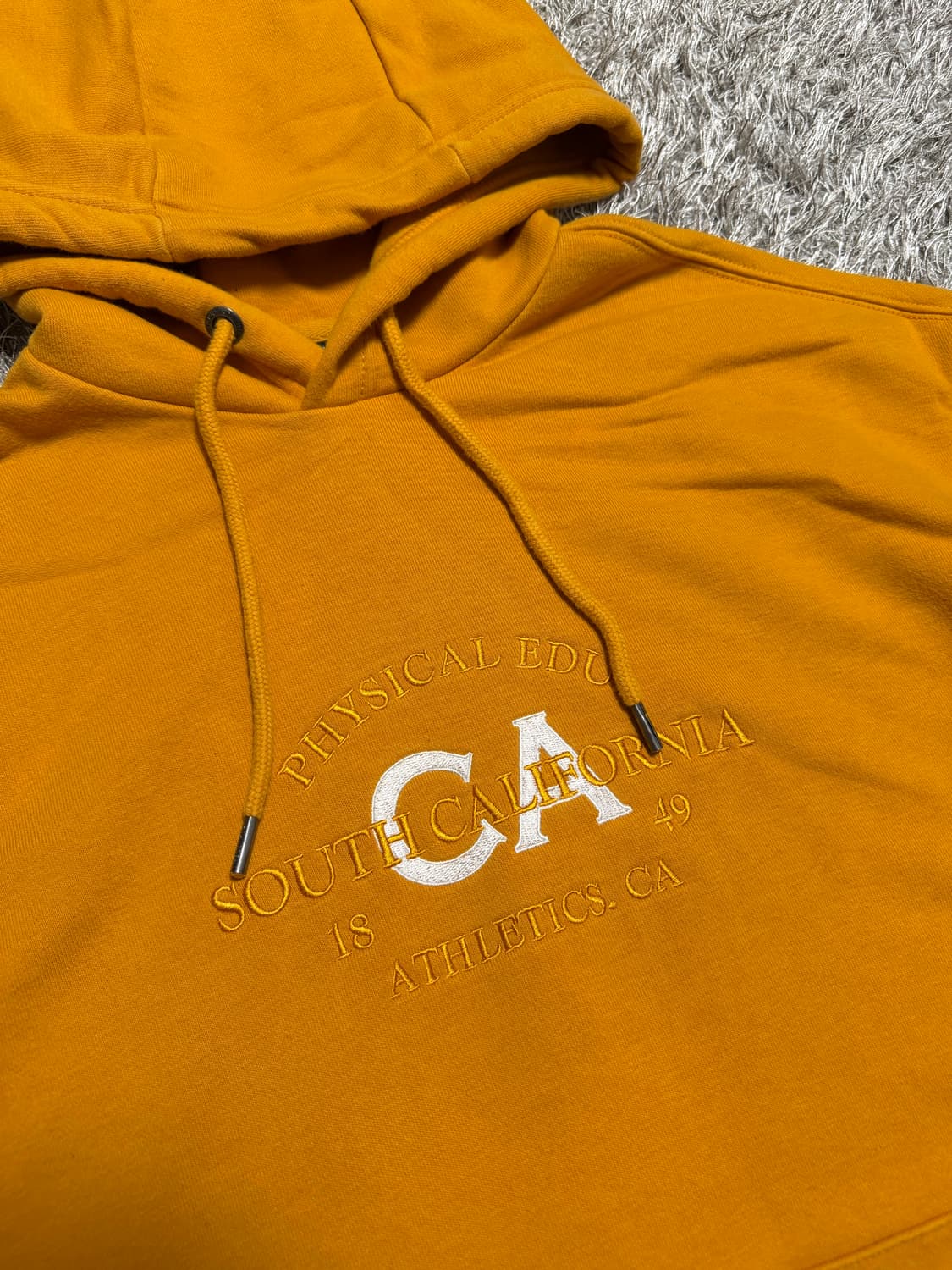 [M] WHO.A.U 후아유 캘리포니아 바시티 후디 상품이미지1