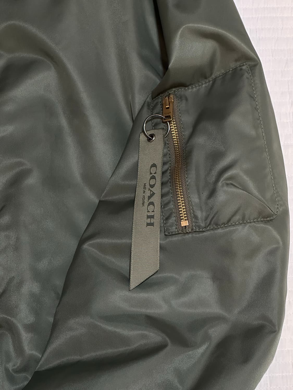 코치 후드 탈부착 ma-1 L사이즈 상품이미지3