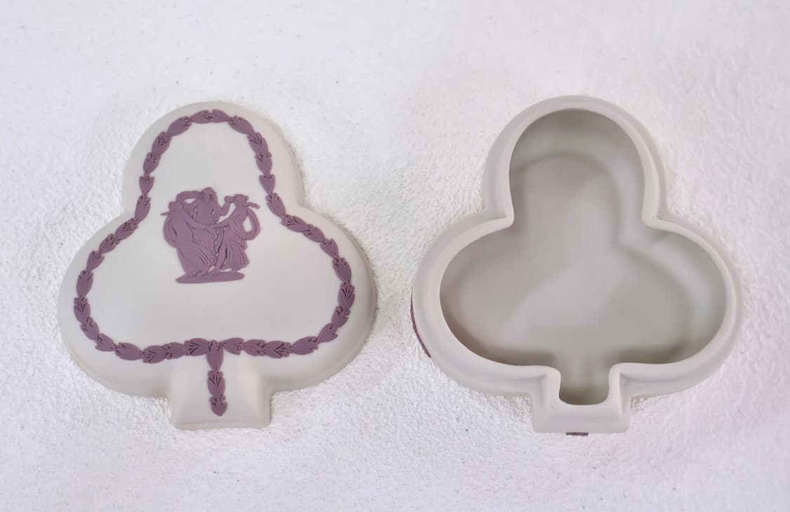 [영국엔틱] 웨지우드 제스퍼웨어 콜렉터스 소사이어티 라일락 트링켓 상품이미지3