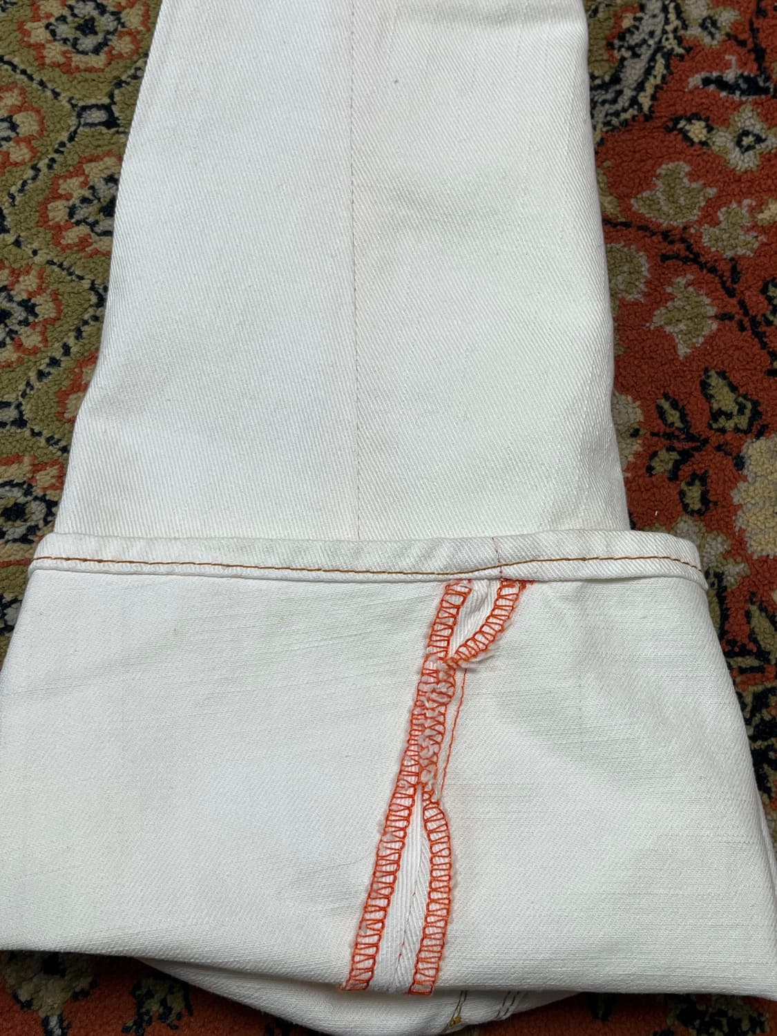 [30] 트루릴리전 화이트 아트웍 조이 빅티 부츠컷 플레어진 상품이미지7