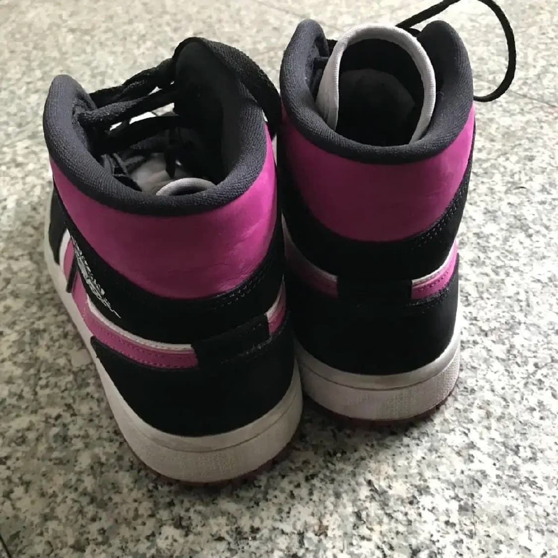 조던 1 미드 캑터스 플라워 W250 상품이미지5