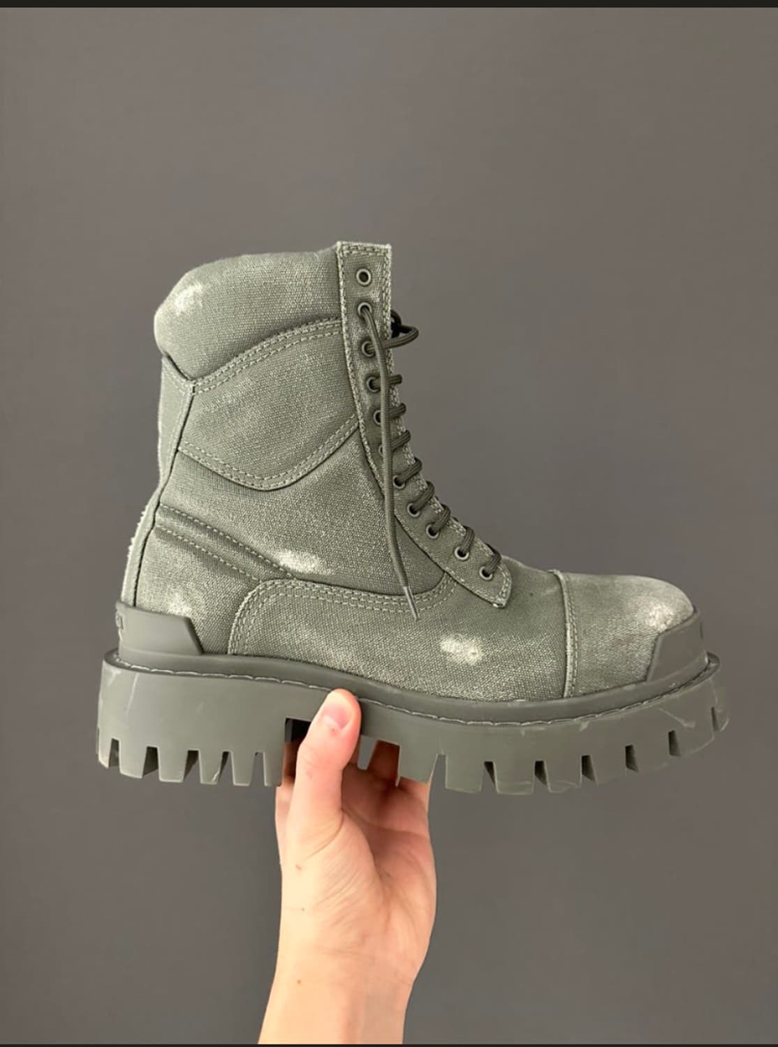 [구매] 발렌시아가 컴뱃스트라이크 카키 41 상품이미지1