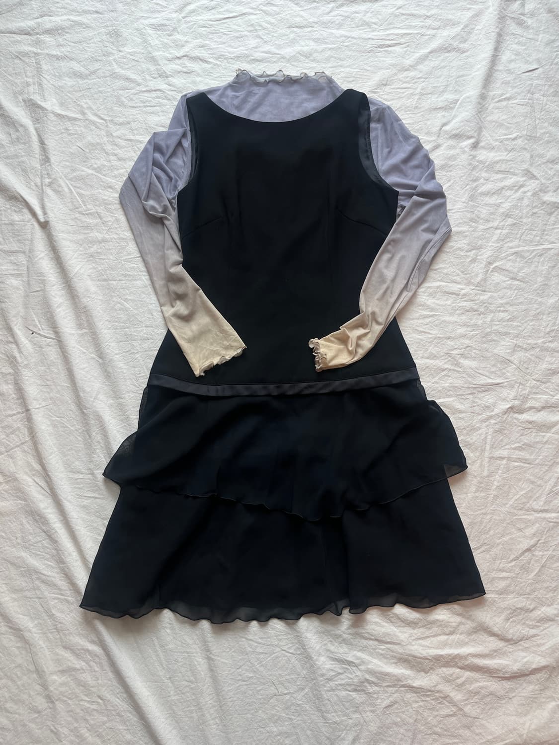 빈티지 프릴 레이어드 블랙 원피스 상품이미지1