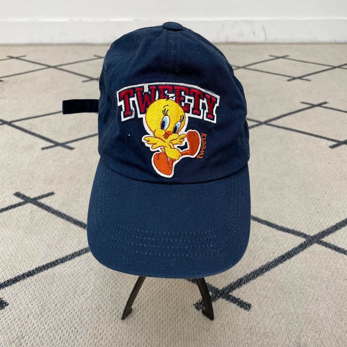 트위티 네이비 볼캡 상품이미지1