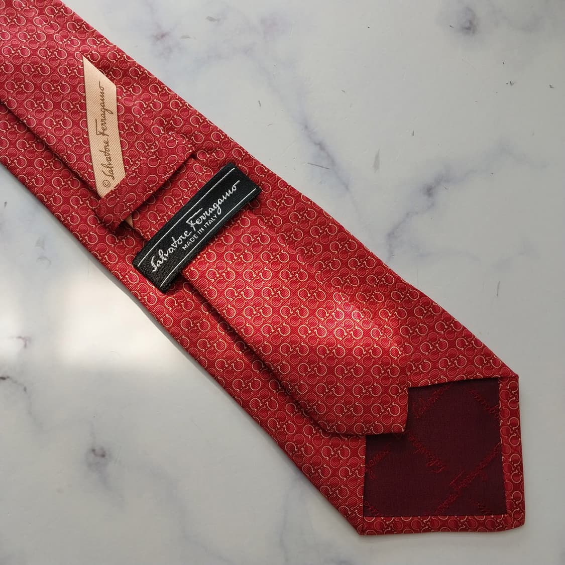 살바토레 페라가모 실크 간치니 패턴 넥타이 8.8cm A+등급 K2148 상품이미지9