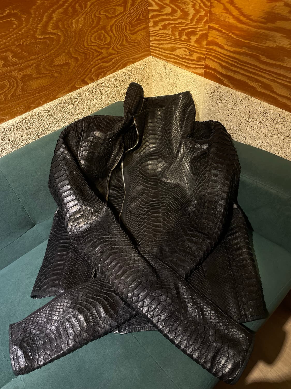 HUN RICK OWENS PYTHON LEATHER JACKET 상품이미지6