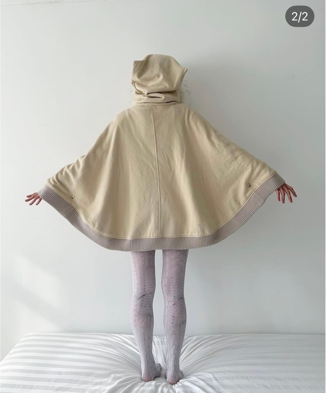 [fa.er.ie] ear hood fur cape (cream) 상품이미지2