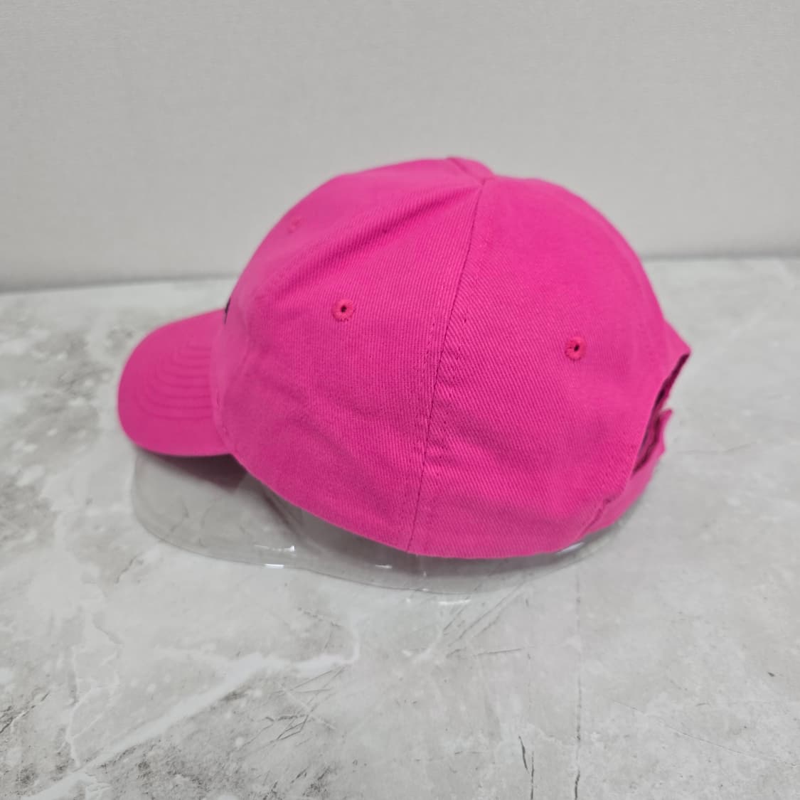 발렌시아가 로고 볼캡 모자 L사이즈 판매 상품이미지4