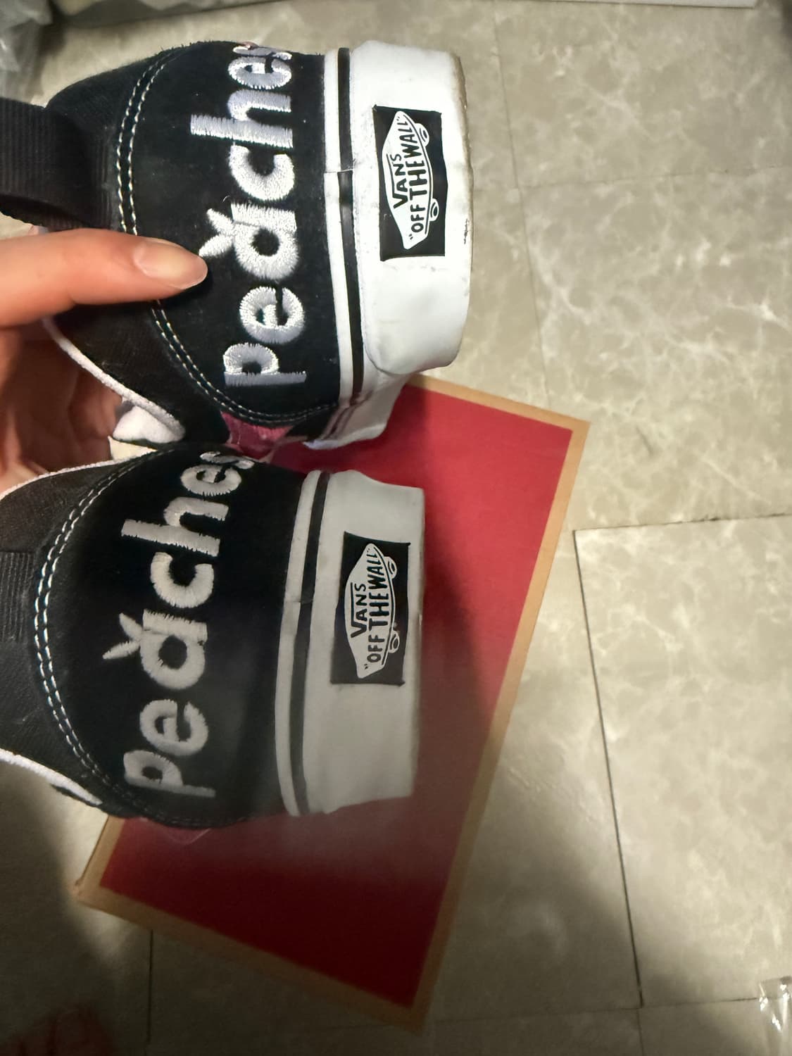 275사이즈 반스 피치스 크누스쿨 블랙 핑크 상품이미지4