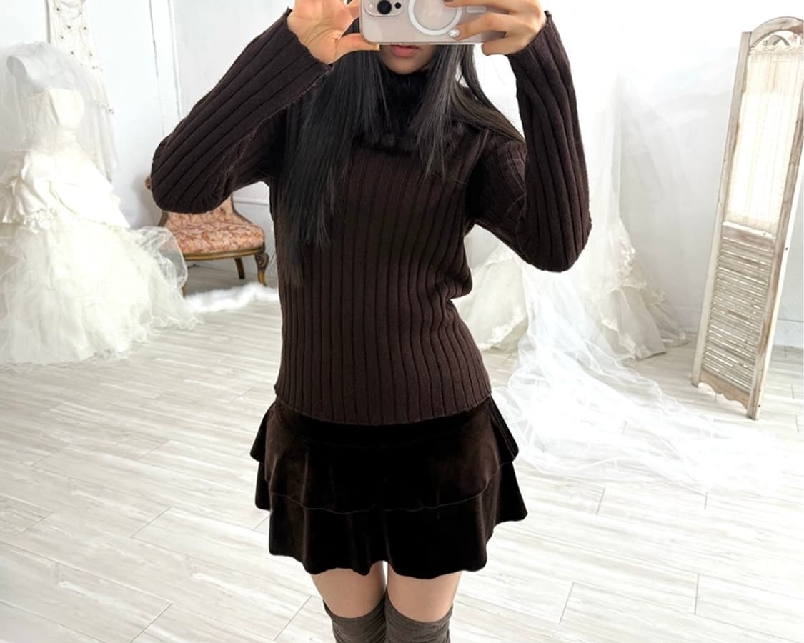 Deep Brown Rabbit Fur–Trim Knit 상품이미지5
