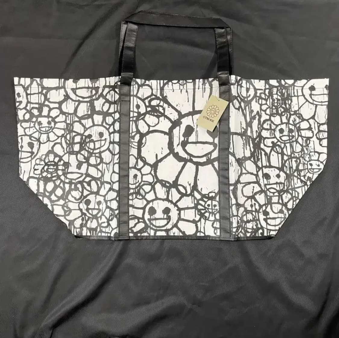 매드사키 무라카미 타카시 오마쥬 플라워 토트백 상품이미지1