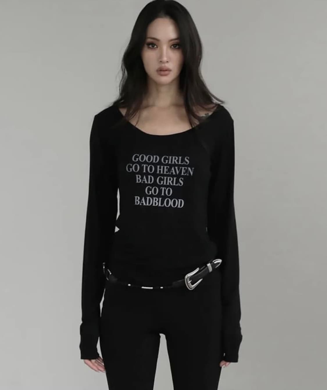 배드블러드 배드걸스 루즈핏 탑 블랙 상품이미지2