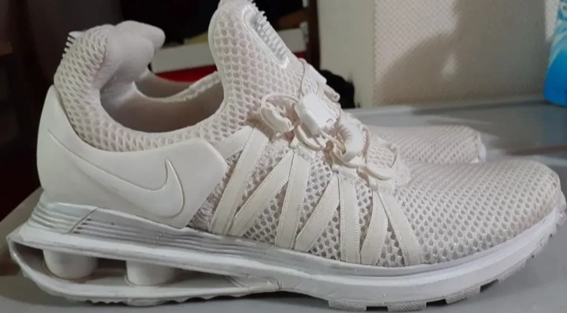 나이키 샥스 그래비티 올 화이트 240 상품이미지3