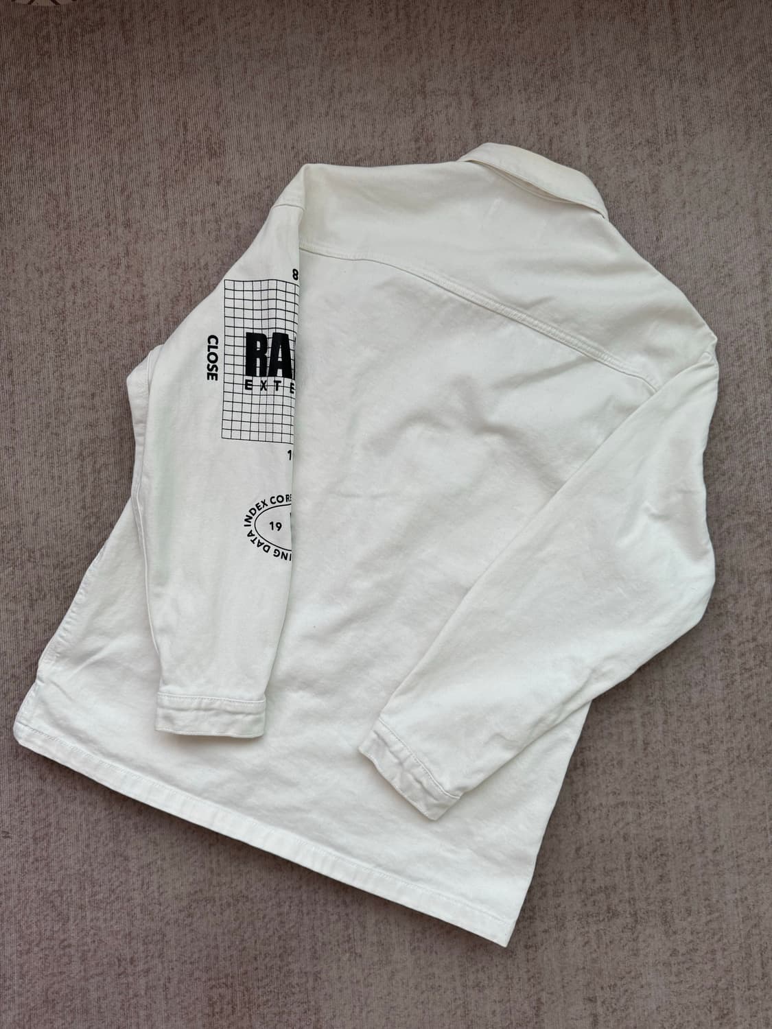 BERSHKA 버쉬카 남성 화이트 데님자켓 상품이미지7