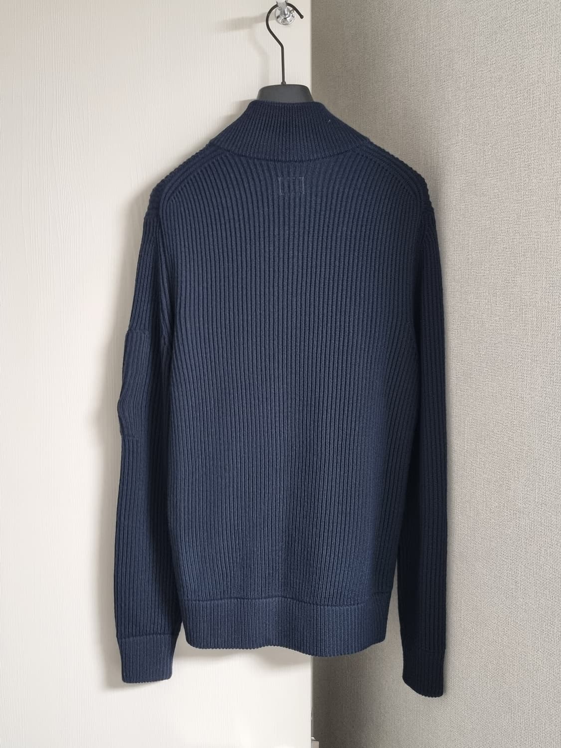 cp컴퍼니 니트집업 가디건 상품이미지2