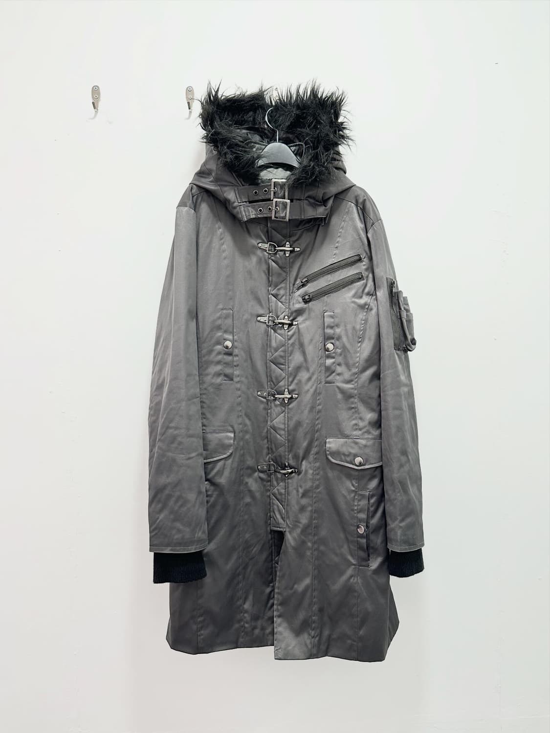 The exclusive fireman fur jacket 상품이미지2