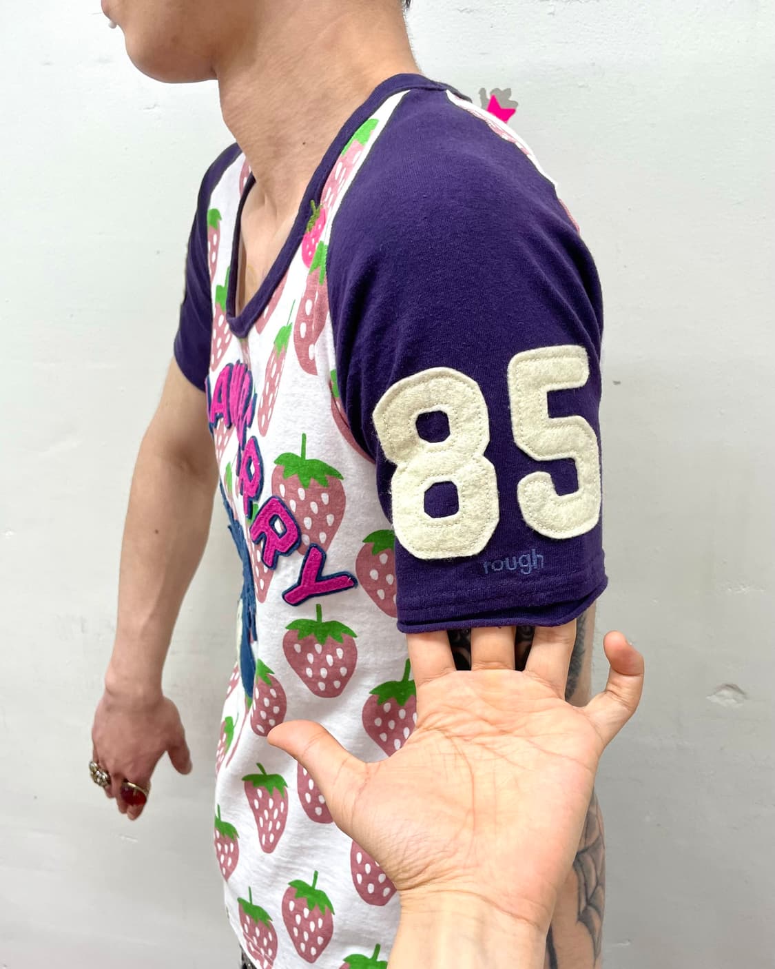 Rough Strawberry 84,85 T-shirt 상품이미지5