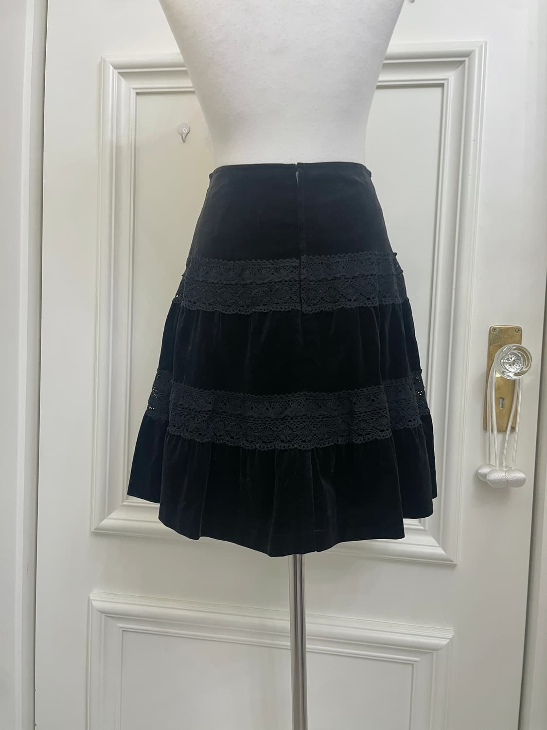 LEST ROSE black velvet lace midi skirt 상품이미지4