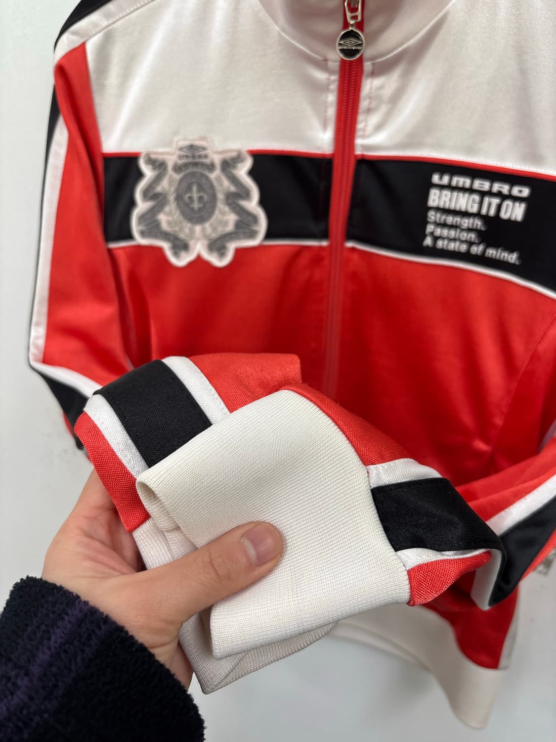 엄브로 우먼 트랙탑 상품이미지4