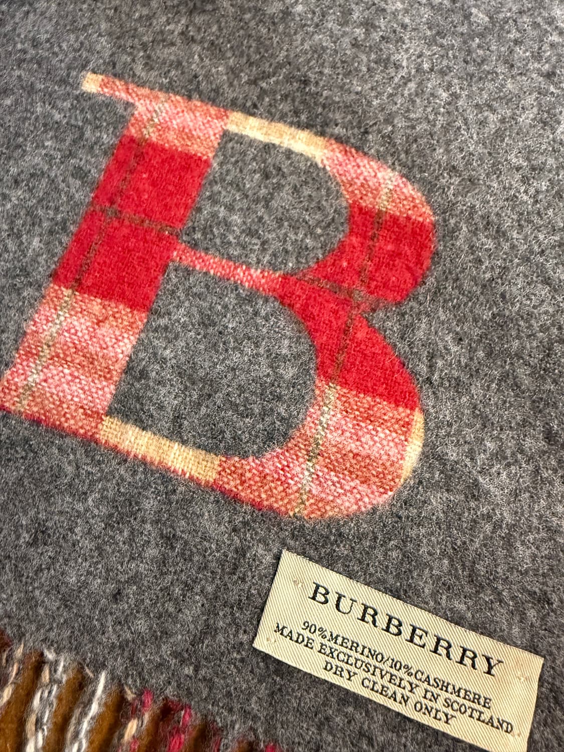 버버리 BURBERRY B로고 체크 양면 머플러 그레이 레드 FREE 상품이미지9