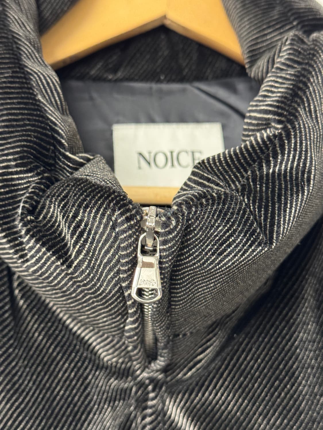 노이스 벨벳 구스다운 봄버 L 상품이미지6