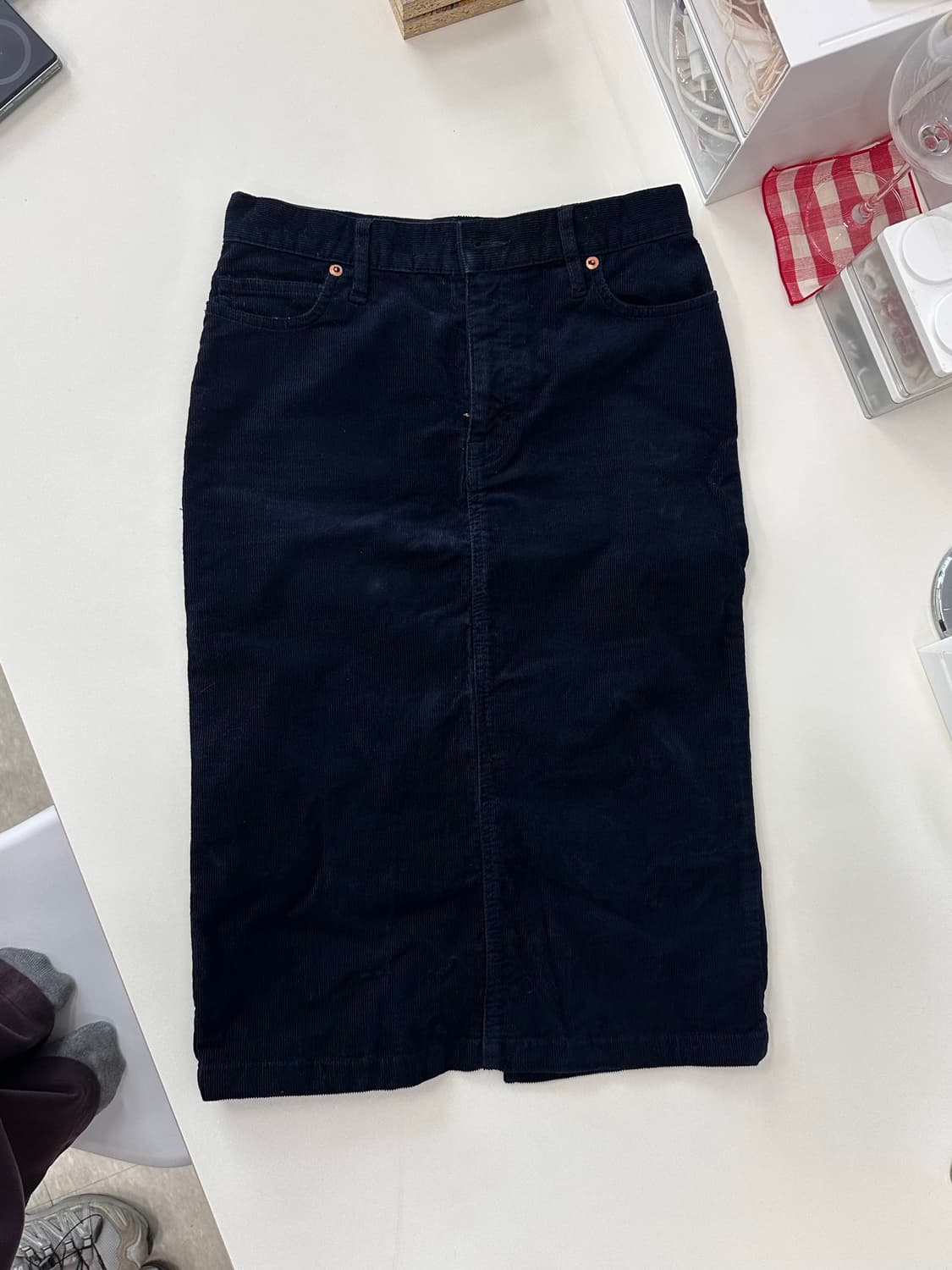 코듀로이 네이비 롱미디 스커트 상품이미지1