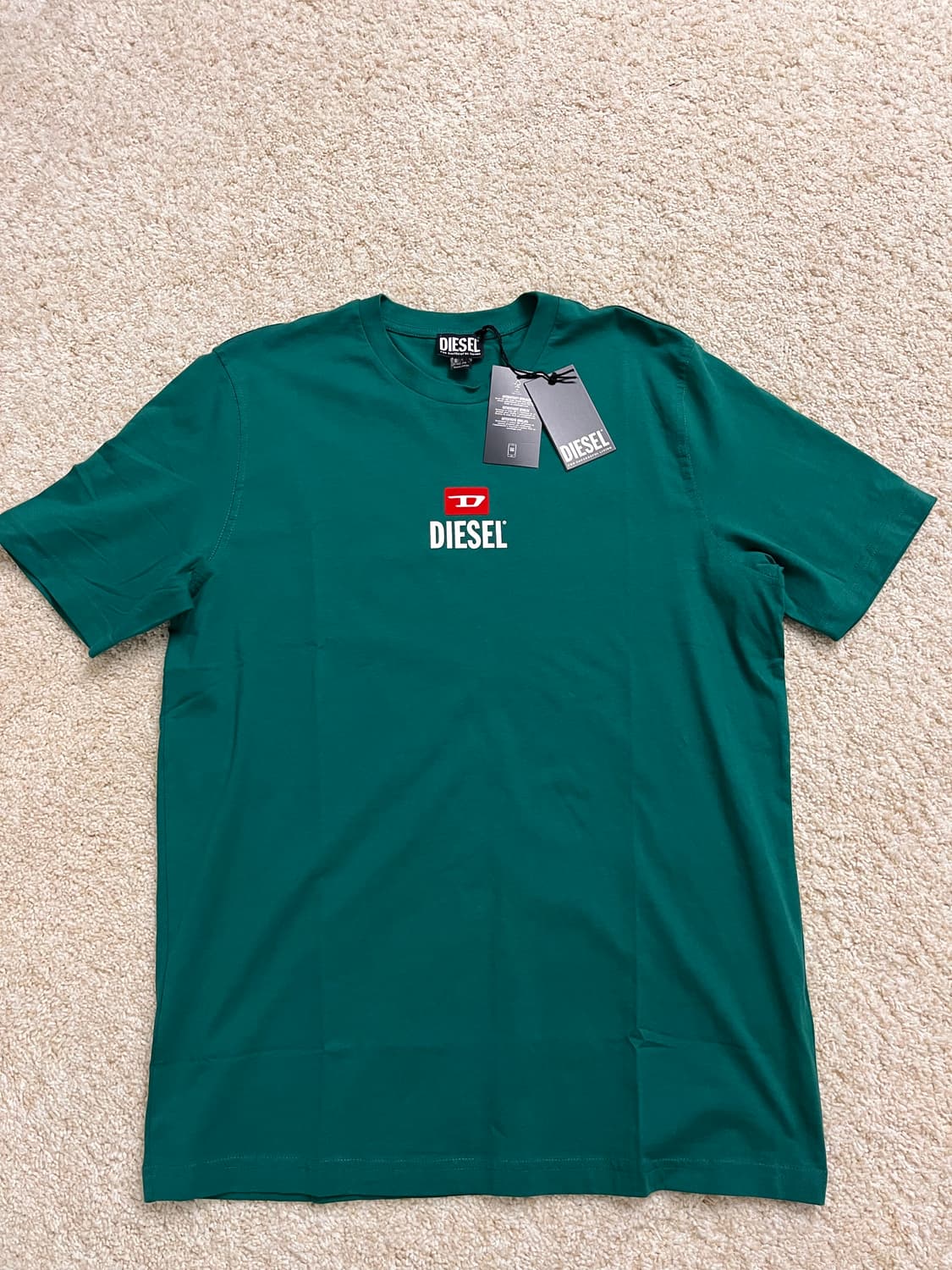 [새상품] 디젤 T-저스트 스몰 뉴 D 로고 티셔츠 포레스트 그린 L 상품이미지1