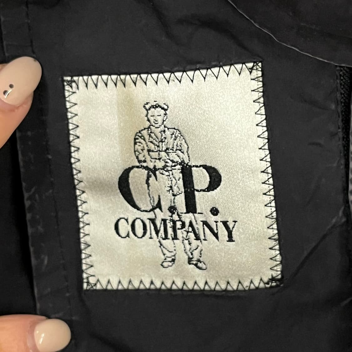 [정품/105] c.p컴퍼니 고글 후드 자켓 b16 상품이미지5