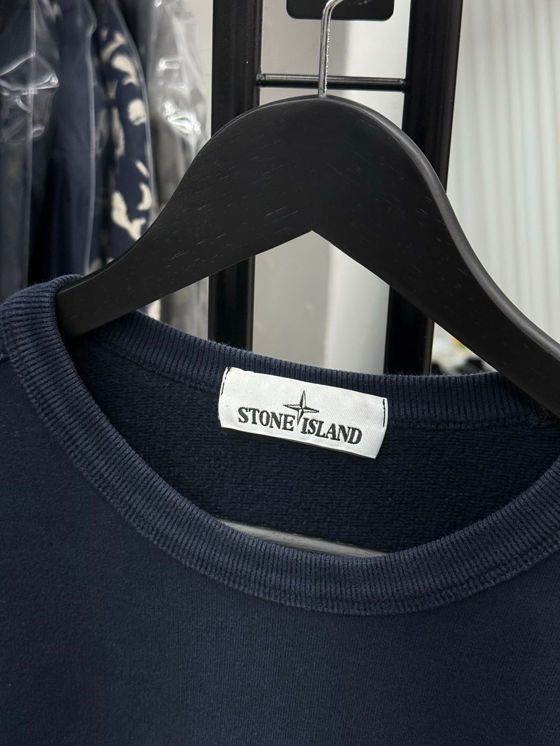 [M] 스톤아일랜드 와펜 맨투맨 상품이미지4