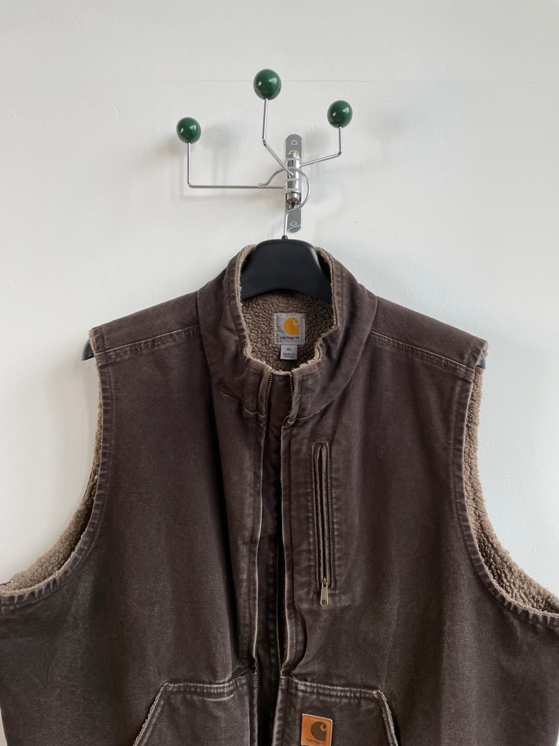 칼하트 V33 브라운 워크 조끼 상품이미지2