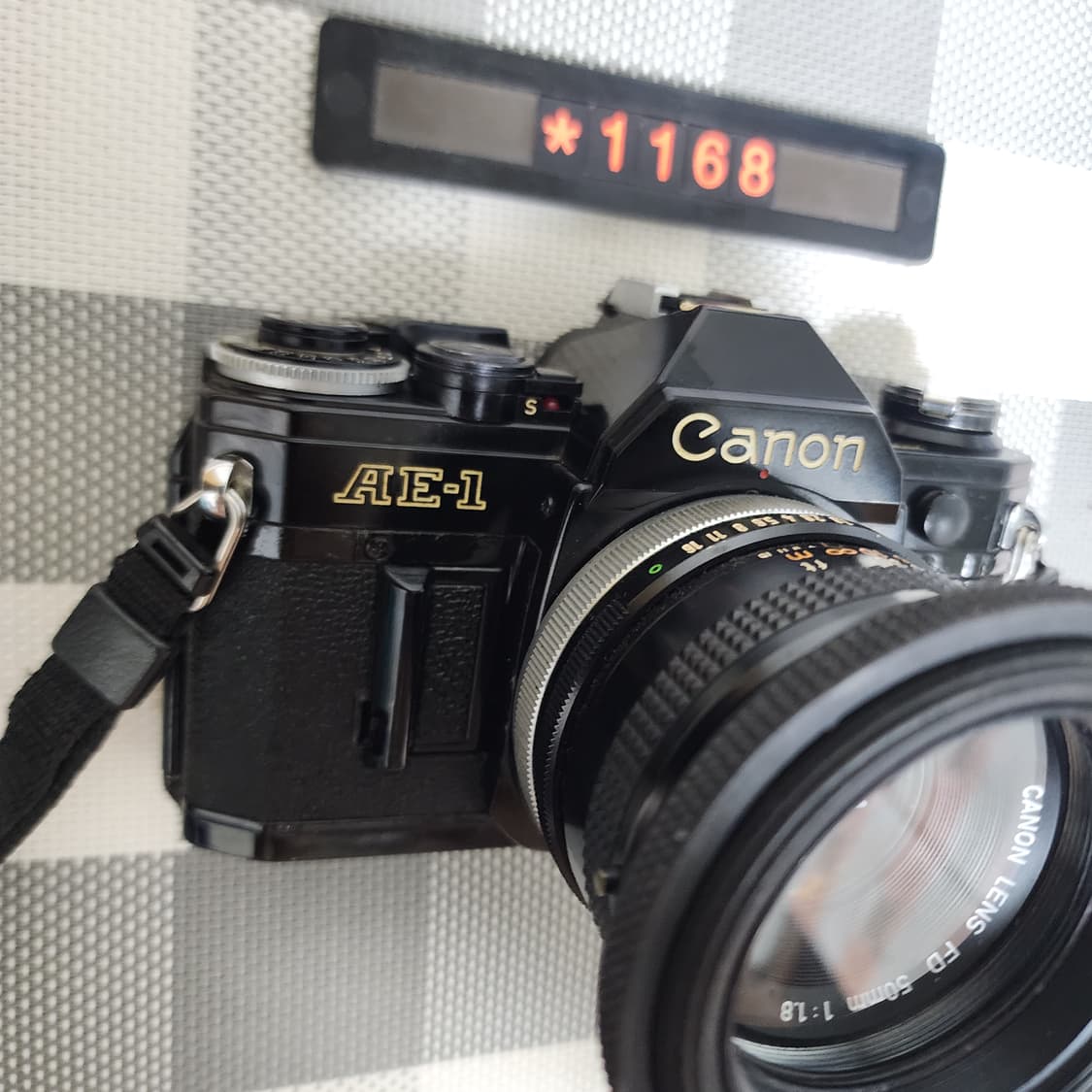 캐논 AE-1 필름카메라 블랙바디 1.4 단렌즈 케이스포함 상품이미지2