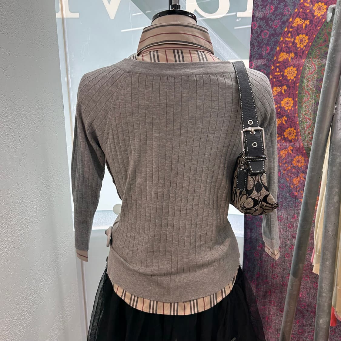 Burberry Baby Pink Knit Top 상품이미지5