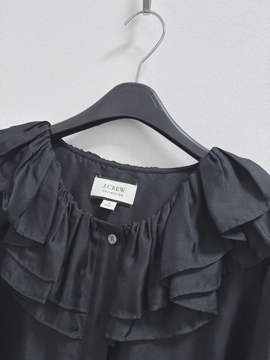 제이크루 실크 트윌 러플 블라우스 상품이미지2