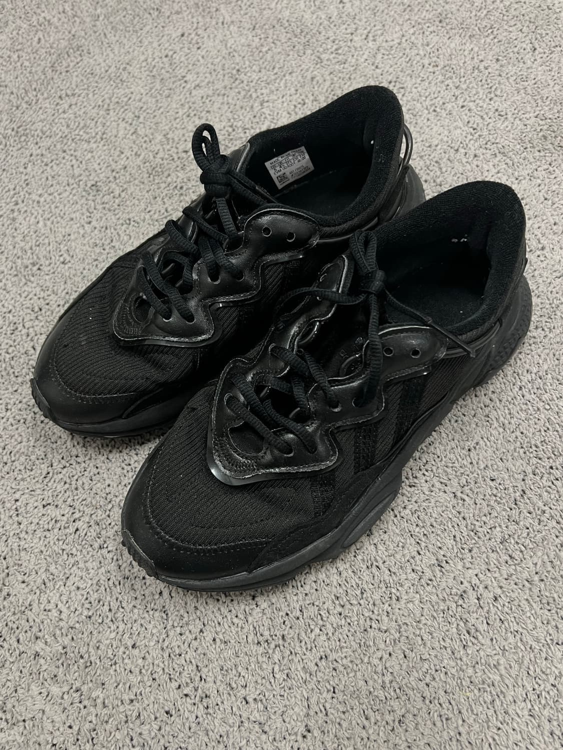 (230) 아디다스 오즈위고 트리플 블랙 상품이미지1