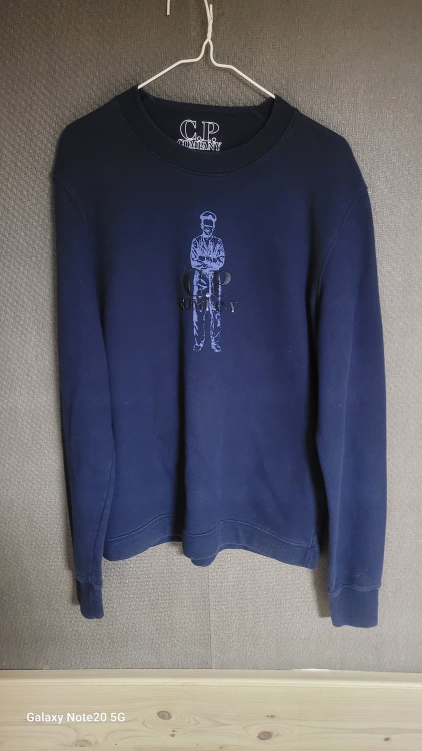 Cp컴퍼니 맨투맨 상품이미지1