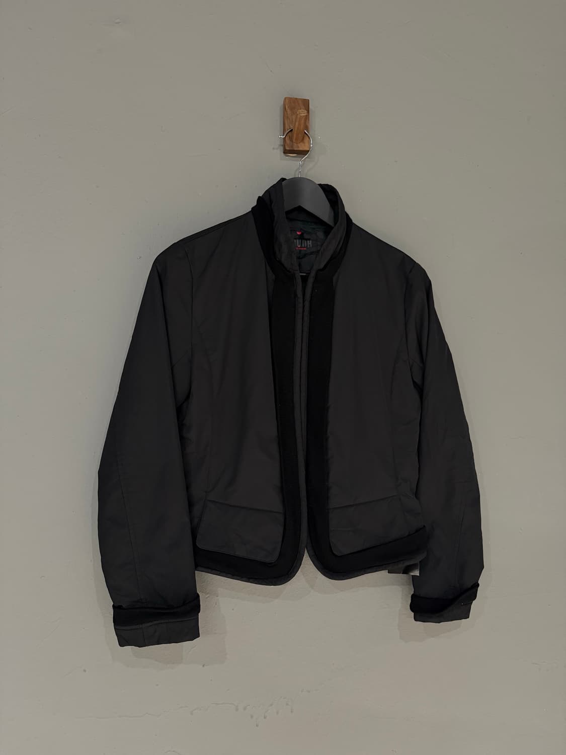 Trunk Hiroko Koshino 라인 디테일 경량패딩 상품이미지1