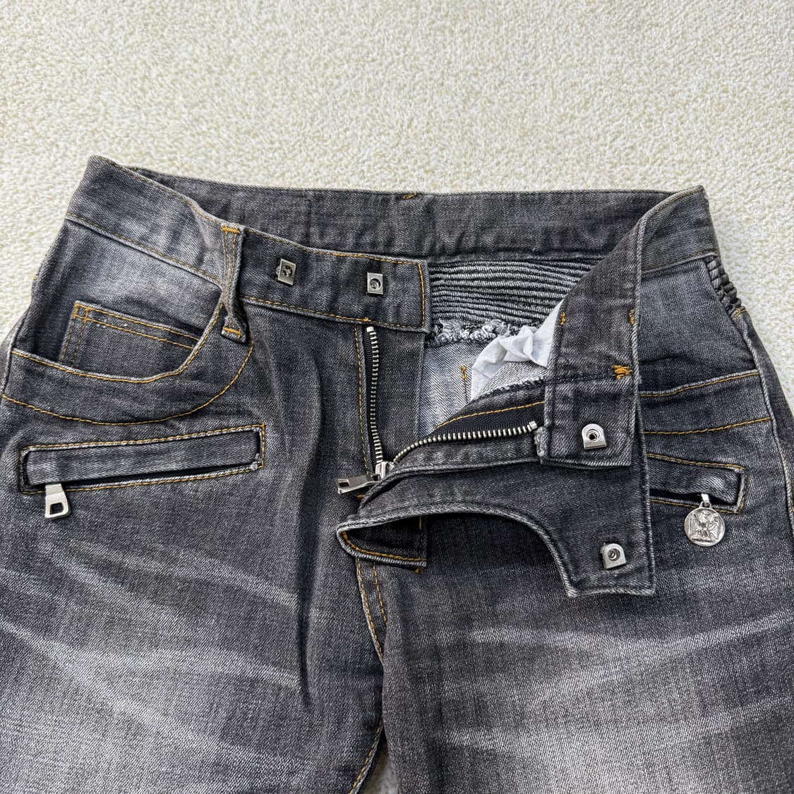 [46] 발망 바이커진 워싱 흑청 데님팬츠 0108T1 상품이미지3