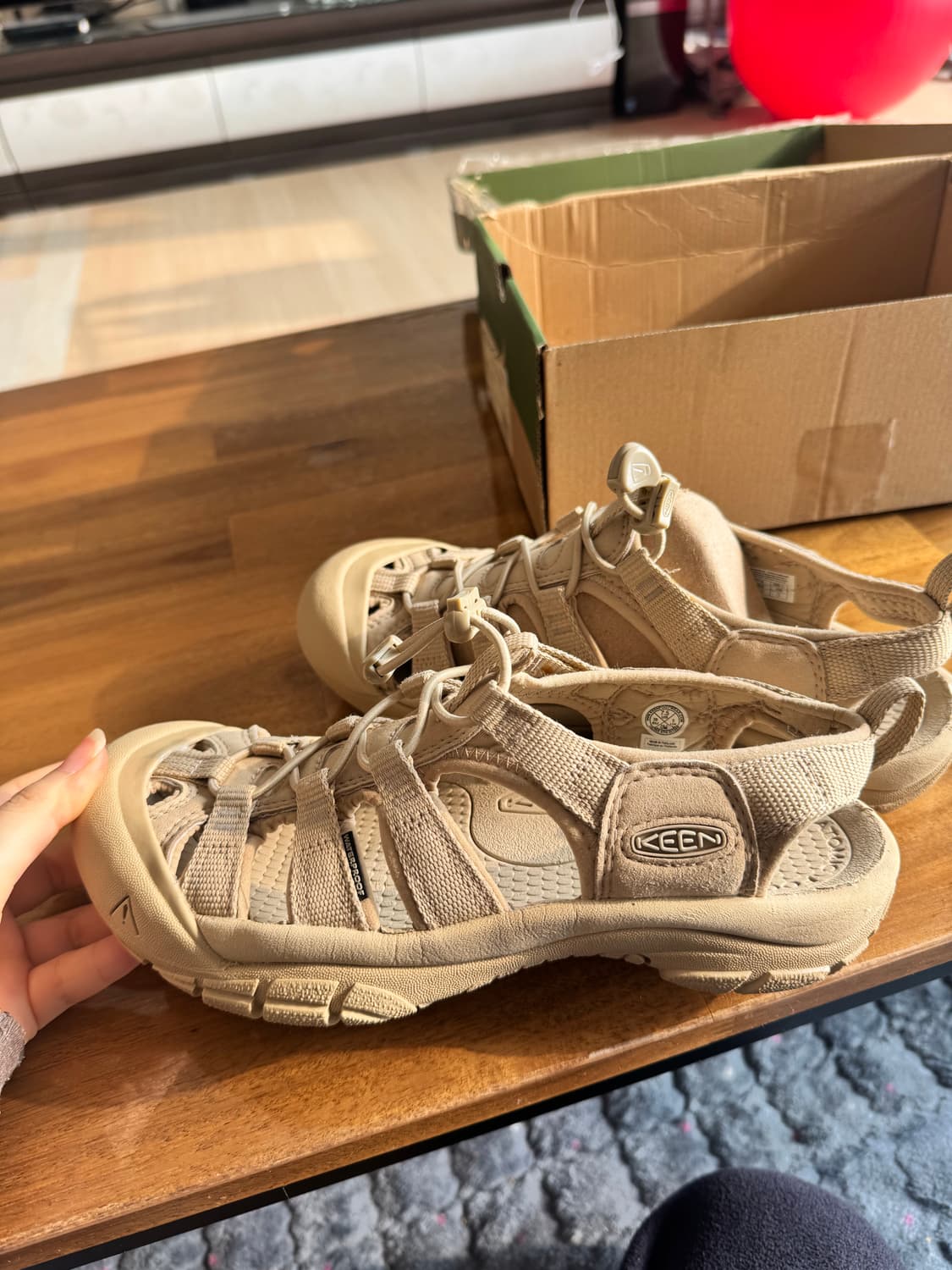 킨 뉴포트 245 상품이미지1