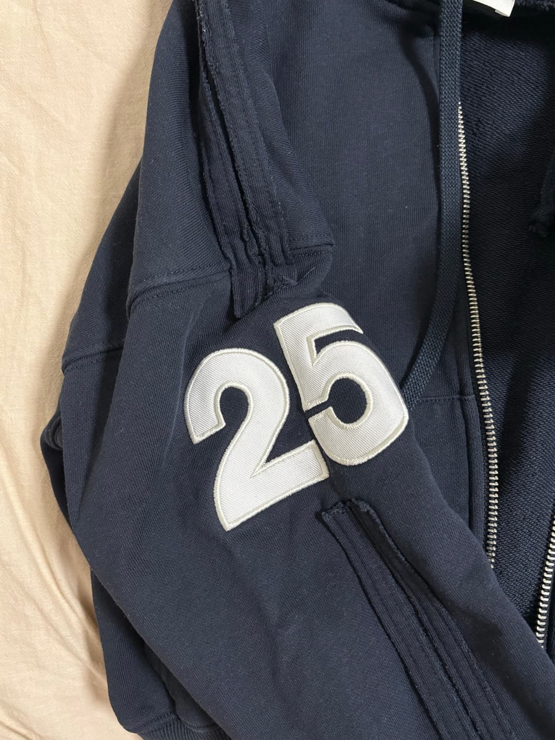 클리시어 05 25 glow navy 셋업 판매 상품이미지4