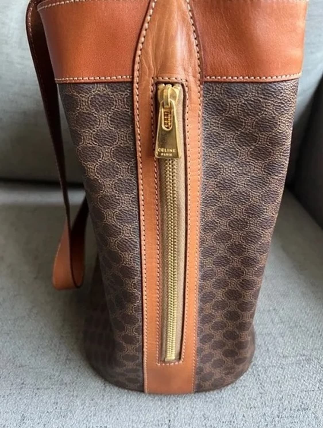 [정품] 셀린느 빈티지 클래식 캔버스 토트백 상품이미지3