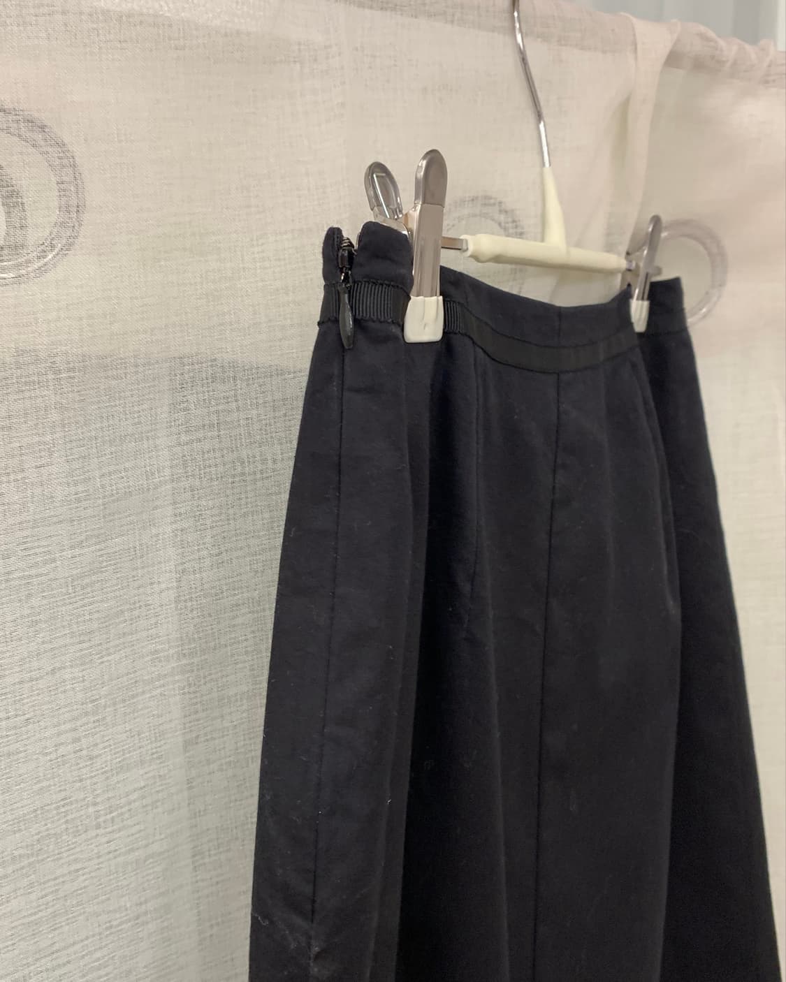 Lace-Up Pleated Midi Skirt 상품이미지6