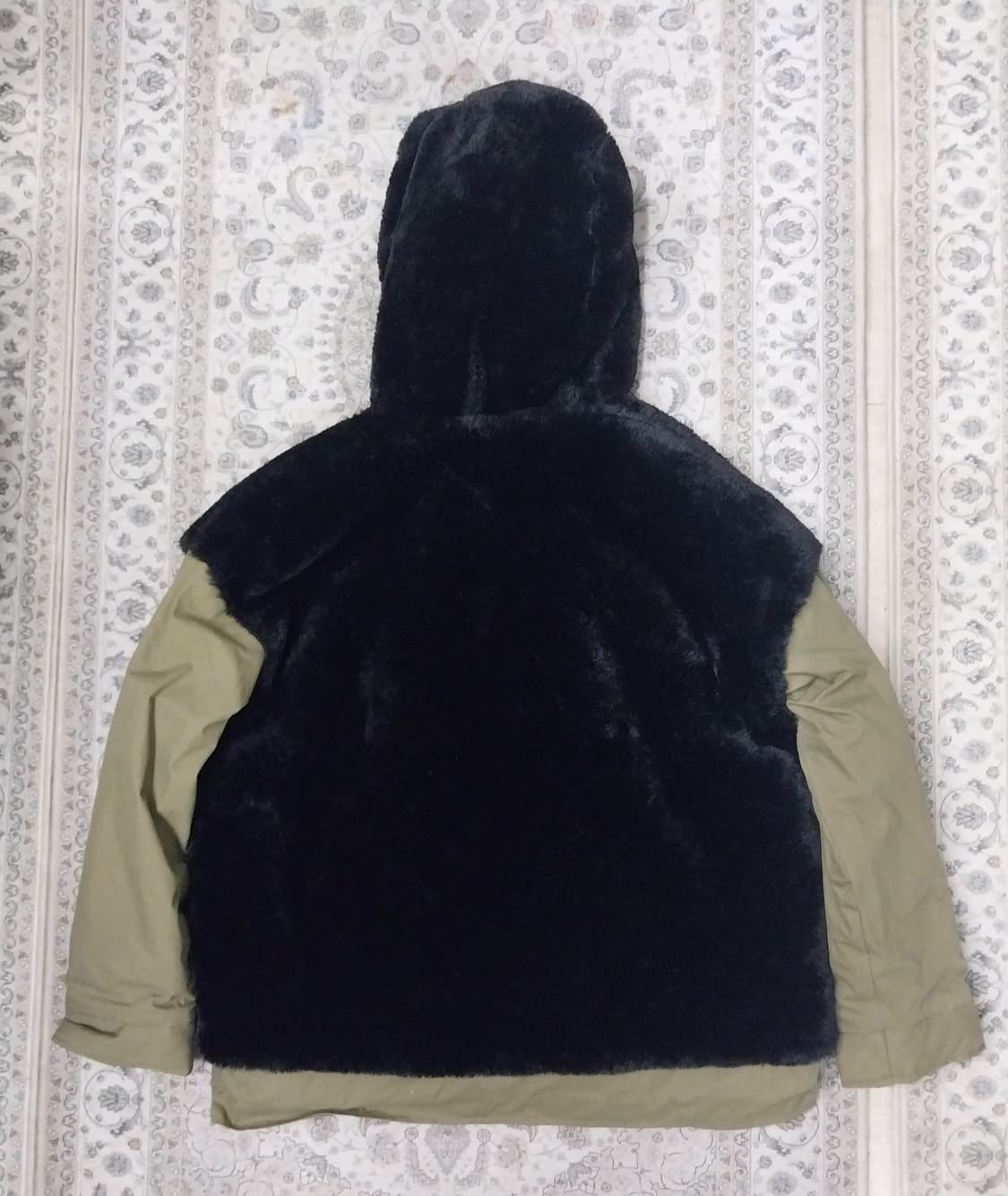 comeover 블랙 퍼 후드 숏 패딩 상품이미지2