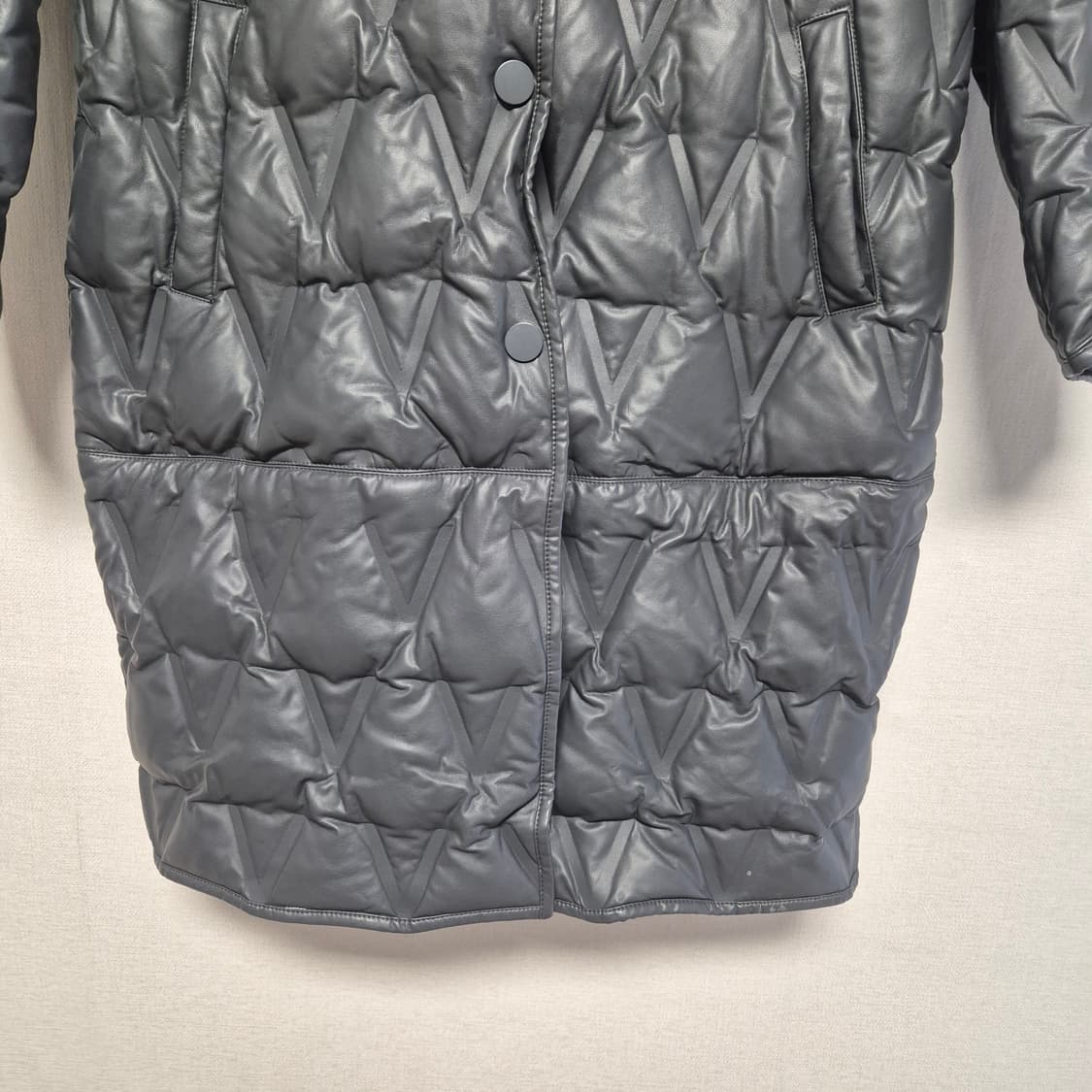 케이시팍 밍크 후드 퀼팅 인조가죽 롱패딩 상품이미지4